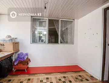 1-комнатный дом, 10 соток, 375 м²