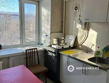 1-комнатная квартира, этаж 4 из 5, 31 м²