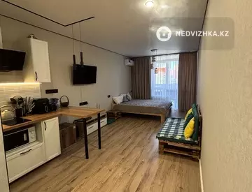 1-комнатная квартира, этаж 2 из 9, 35 м²