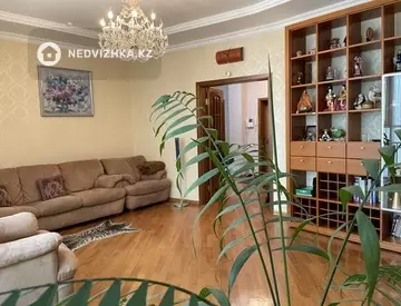 2-комнатная квартира, этаж 12 из 22, 72 м², на длительный срок