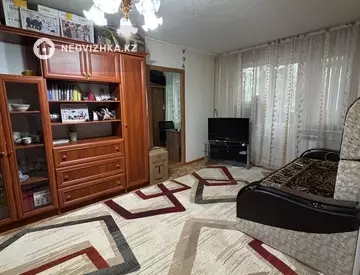 2-комнатная квартира, этаж 3 из 4, 46 м²