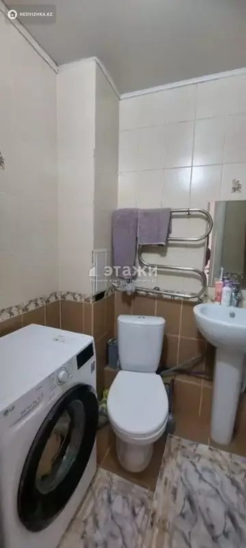 2-комнатная квартира, этаж 3 из 5, 44 м²