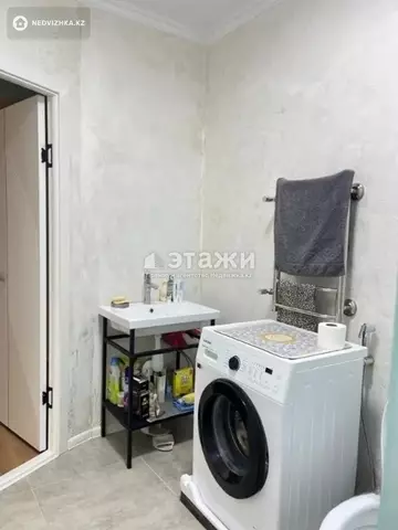 1-комнатная квартира, этаж 3 из 6, 37 м²