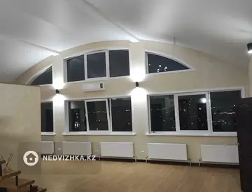 5-комнатная квартира, этаж 23 из 23, 166 м²