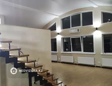 5-комнатная квартира, этаж 23 из 23, 166 м²