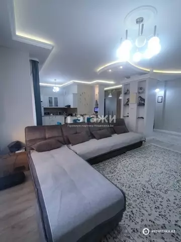 4-комнатная квартира, этаж 3 из 7, 150 м²