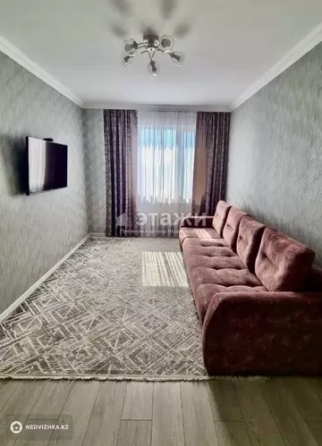 3-комнатная квартира, этаж 9 из 10, 73 м²