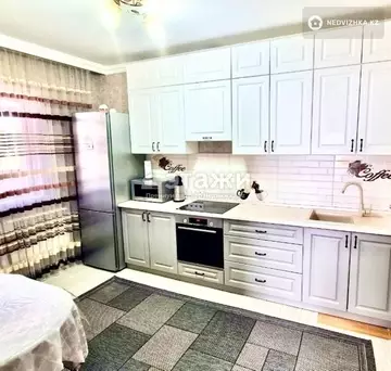 3-комнатная квартира, этаж 9 из 10, 73 м²