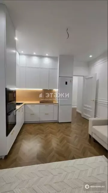 2-комнатная квартира, этаж 18 из 22, 42 м²