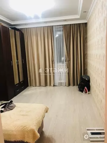 3-комнатная квартира, этаж 2 из 12, 87 м²