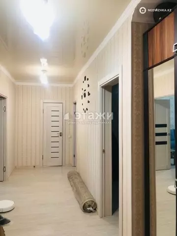 3-комнатная квартира, этаж 2 из 12, 87 м²