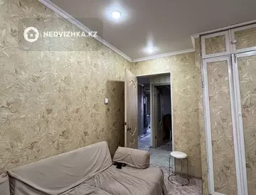 3-комнатная квартира, этаж 4 из 4, 82 м²