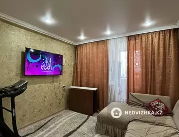 3-комнатная квартира, этаж 4 из 4, 82 м²