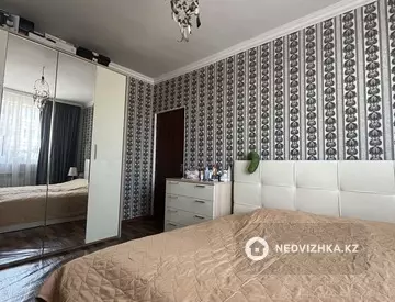 2-комнатная квартира, этаж 2 из 5, 54 м²
