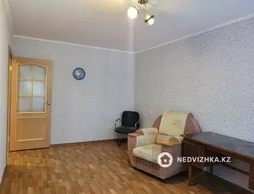 3-комнатная квартира, этаж 3 из 5, 62 м²