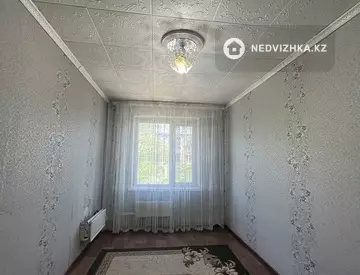 2-комнатная квартира, этаж 4 из 5, 42 м²