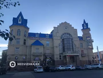 2-комнатная квартира, этаж 4 из 5, 42 м²