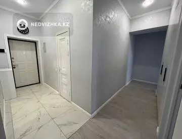 3-комнатная квартира, этаж 1 из 10, 81 м²