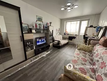 2-комнатная квартира, этаж 8 из 16, 52 м²