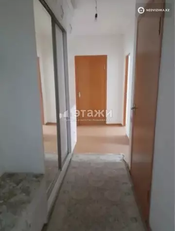 2-комнатная квартира, этаж 2 из 5, 64 м²