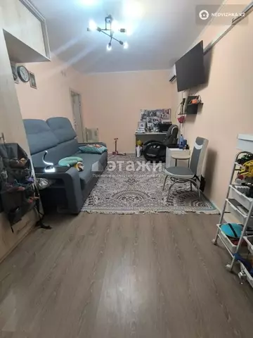 2-комнатная квартира, этаж 5 из 6, 55 м²