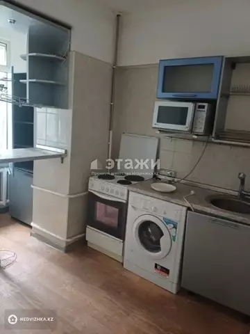 1-комнатная квартира, этаж 3 из 5, 39 м²