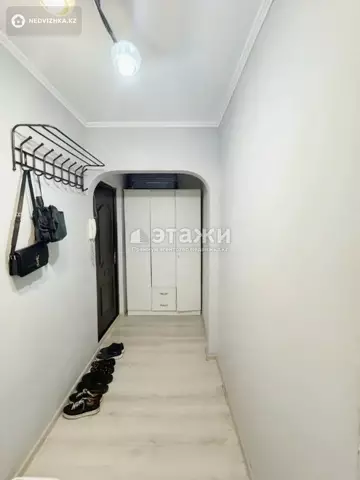 1-комнатная квартира, этаж 4 из 5, 33 м²