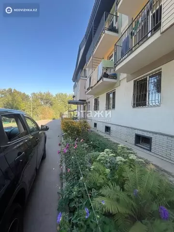 1-комнатная квартира, этаж 1 из 3, 20 м²