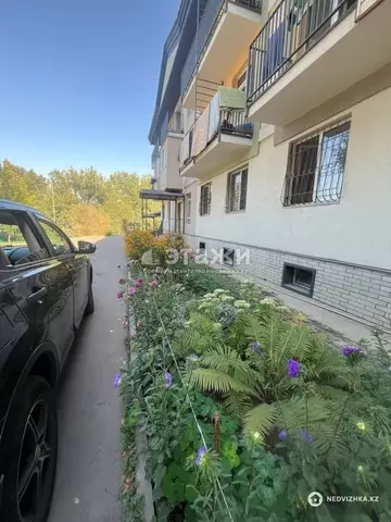 1-комнатная квартира, этаж 1 из 3, 20 м²