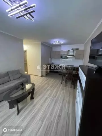2-комнатная квартира, этаж 3 из 6, 50 м²
