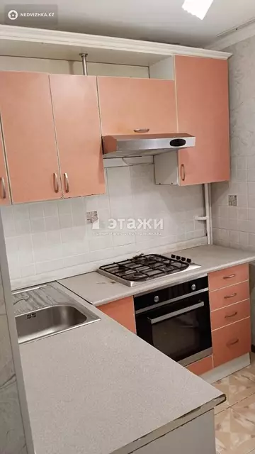 3-комнатная квартира, этаж 1 из 5, 63 м²