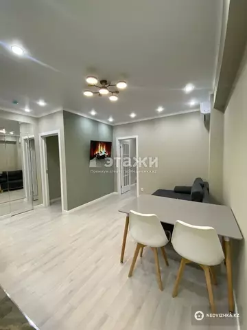 3-комнатная квартира, этаж 5 из 12, 60 м², на длительный срок