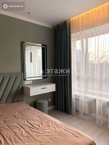 3-комнатная квартира, этаж 5 из 12, 60 м², на длительный срок