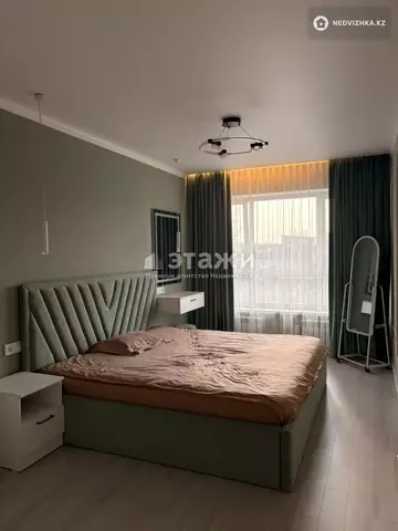 3-комнатная квартира, этаж 5 из 12, 60 м², на длительный срок