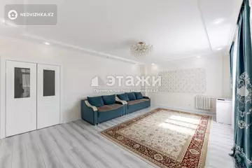 3-комнатная квартира, этаж 6 из 9, 100 м²