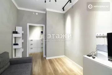 2-комнатная квартира, этаж 9 из 10, 50 м²