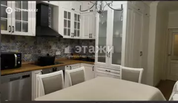 4-комнатная квартира, этаж 3 из 14, 107 м²