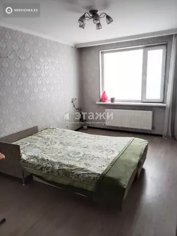 1-комнатная квартира, этаж 7 из 17, 42 м²