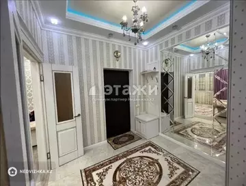 3-комнатная квартира, этаж 10 из 12, 90 м²