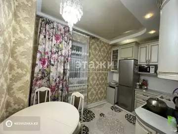 3-комнатная квартира, этаж 10 из 12, 90 м²