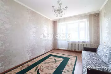 2-комнатная квартира, этаж 4 из 5, 49 м²