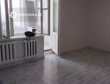 2-комнатная квартира, этаж 3 из 4, 40 м²