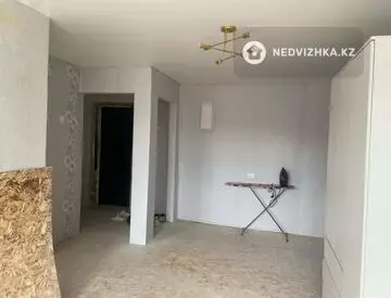 2-комнатная квартира, этаж 2 из 4, 42 м²