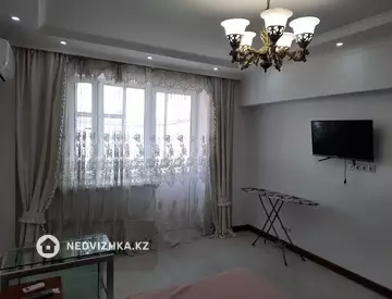 1-комнатная квартира, этаж 8 из 9, 51 м², на длительный срок