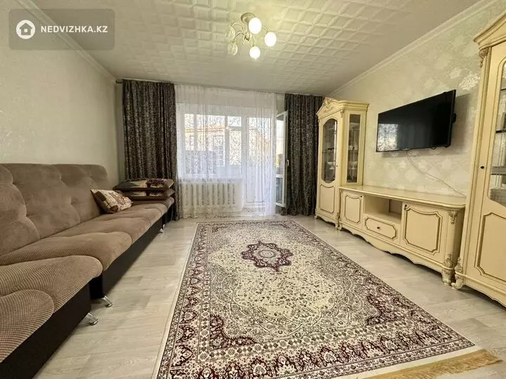 98 м², 4-комнатная квартира, этаж 2 из 5, 98 м², изображение - 1