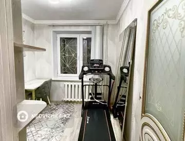 3-комнатная квартира, этаж 1 из 9, 68 м²