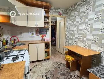 3-комнатная квартира, этаж 1 из 9, 69 м²