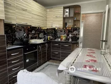 3-комнатная квартира, этаж 1 из 5, 62 м²