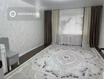 3-комнатная квартира, этаж 1 из 5, 62 м²