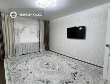 3-комнатная квартира, этаж 1 из 5, 62 м²